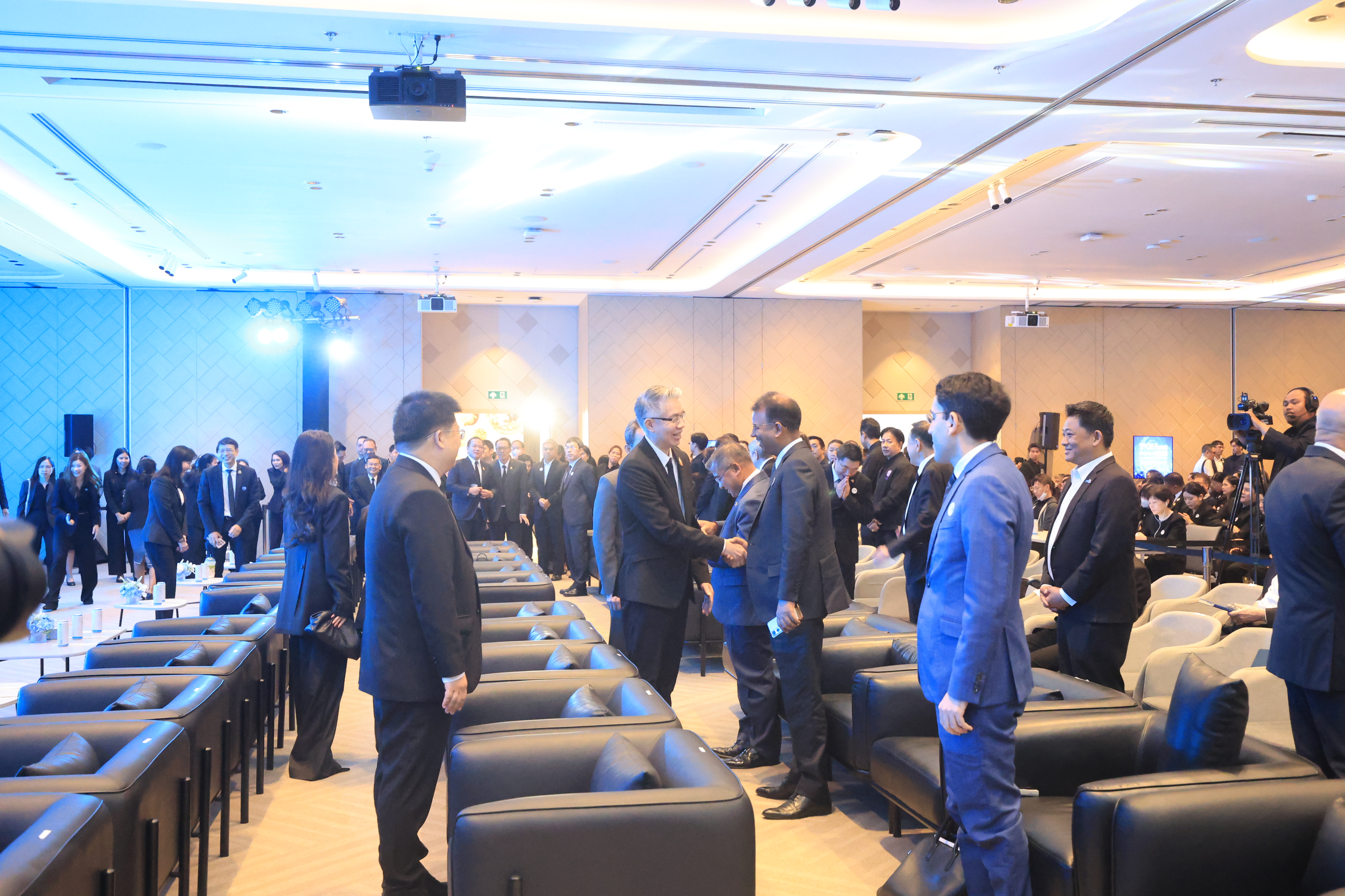 title - ส.ป.ก. ร่วมงานประจำปีสำนักเศรษฐกิจอุตสาหกรรม (OIE Forum) ครั้งที่ 17